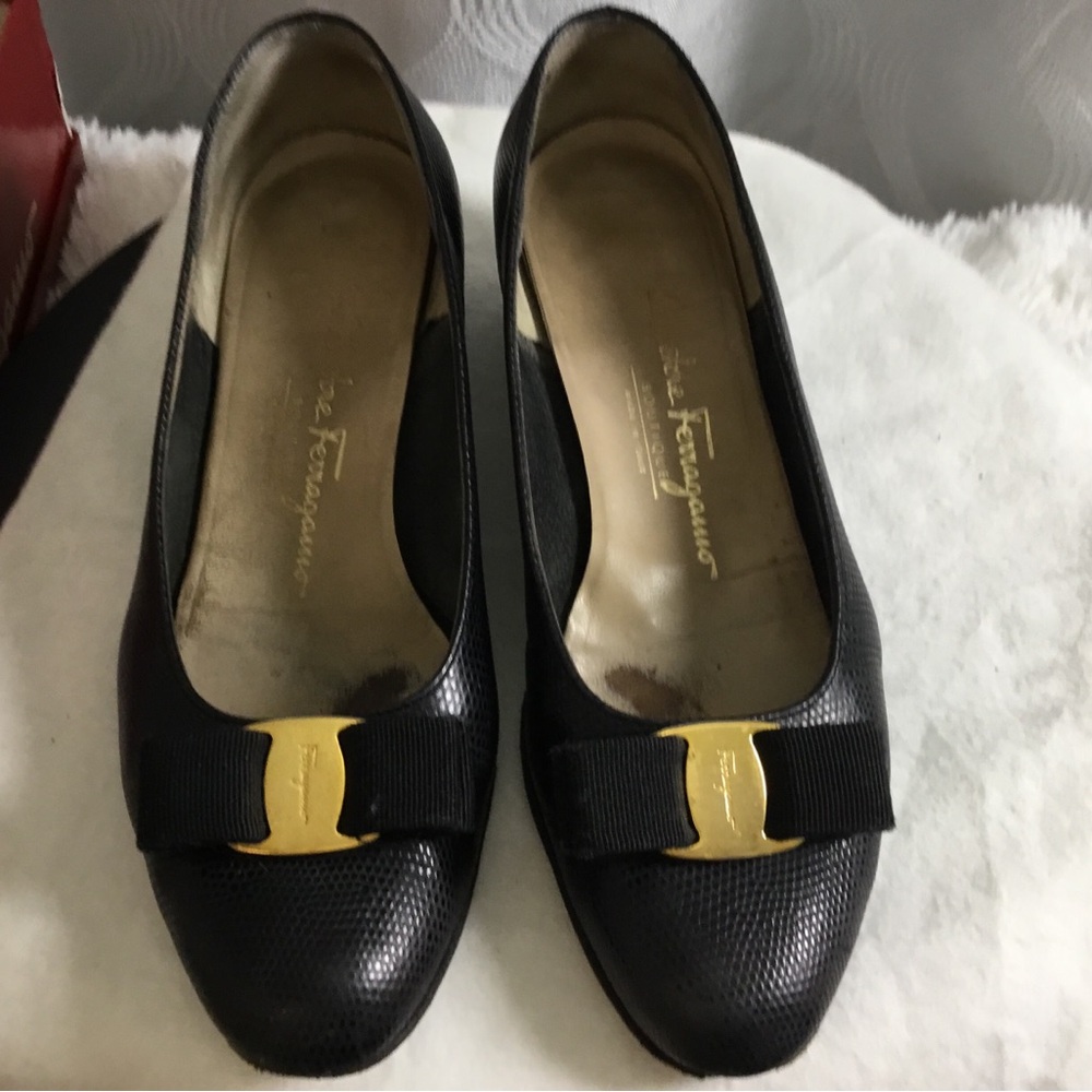 Salvatore Ferragamo Black Vara Bow Flats with Gold Hardware